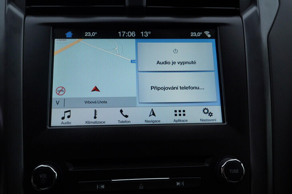 OV190V09390_29.webp_MONDEO Titanium 2.0  110 kW manuál