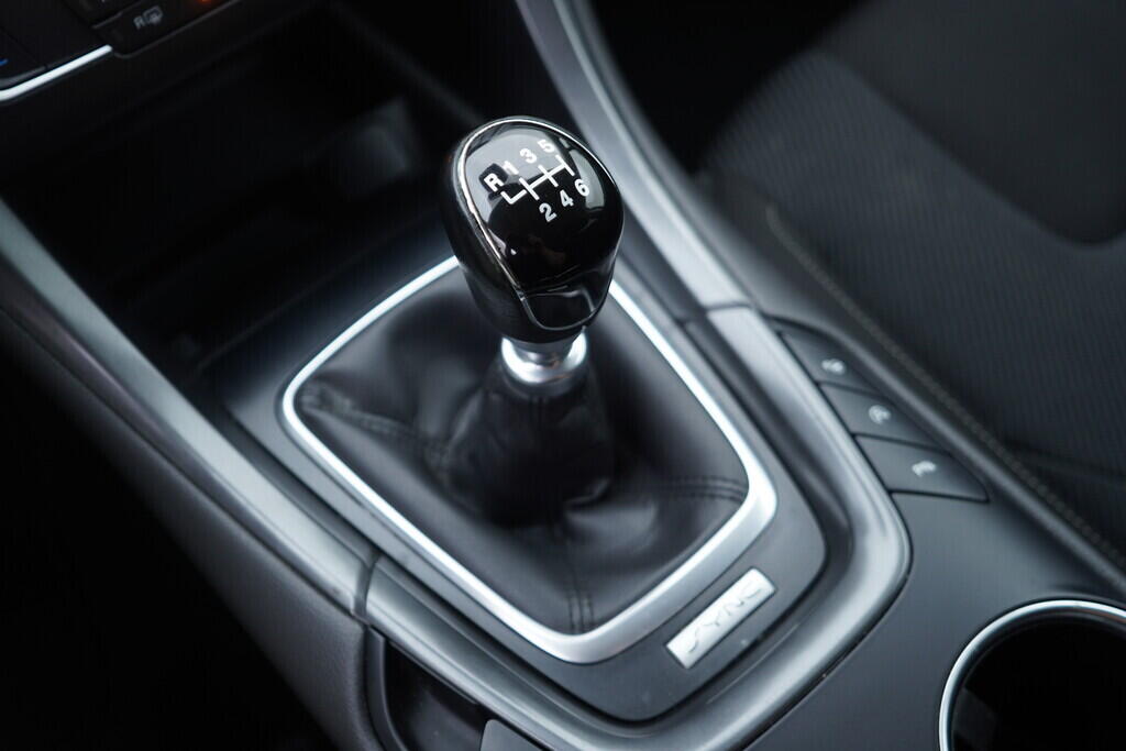 OV190V09390_35.webp_MONDEO Titanium 2.0  110 kW manuál