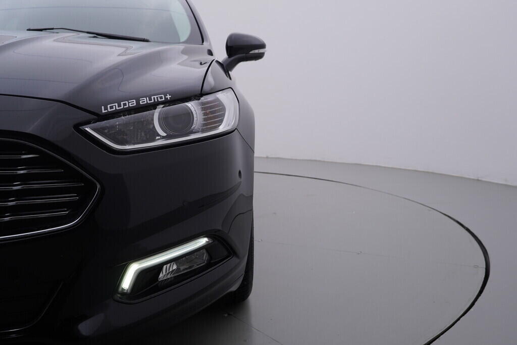 OV190V09390_45.webp_MONDEO Titanium 2.0  110 kW manuál