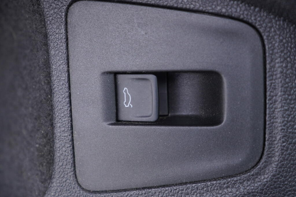 OV190V09391_21.webp_TIGUAN Comfortline 1.5 TSI 110 kW manuál