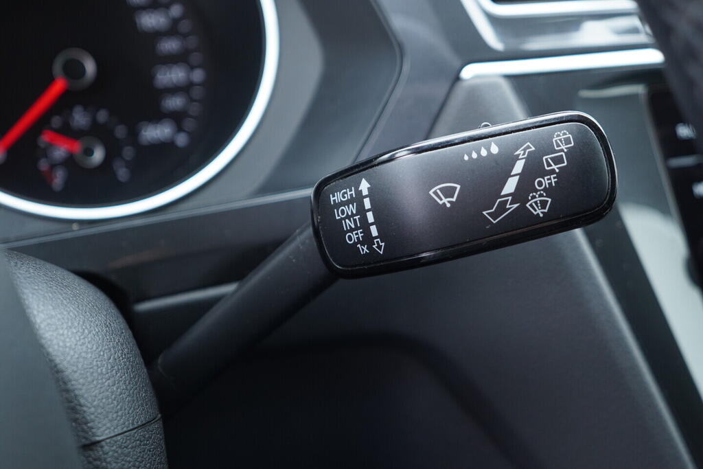 OV190V09391_25.webp_TIGUAN Comfortline 1.5 TSI 110 kW manuál