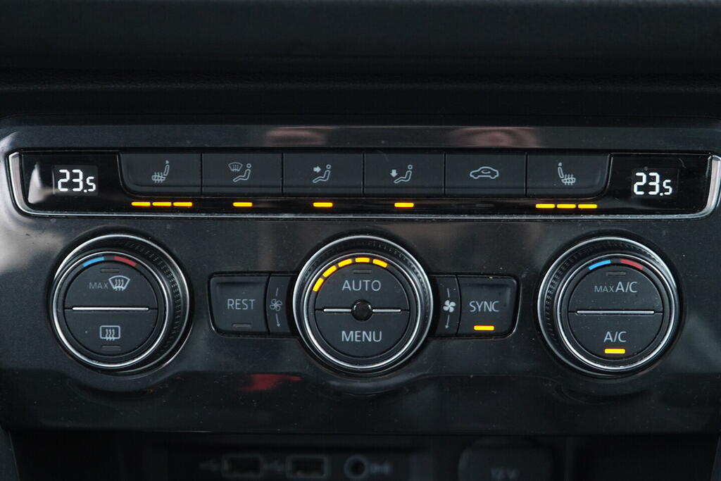 OV190V09391_33.webp_TIGUAN Comfortline 1.5 TSI 110 kW manuál