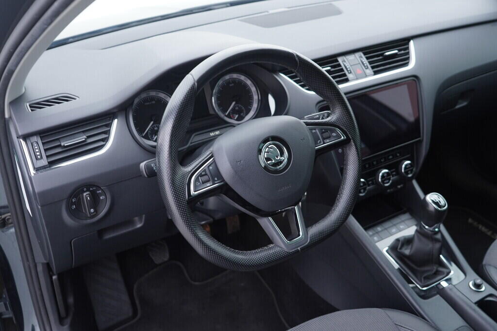 OV190V09392_23.webp_OCTAVIA Style 2.0 TDI 110 kW manuál