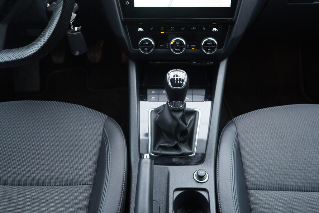 OV190V09392_36.webp_OCTAVIA Style 2.0 TDI 110 kW manuál