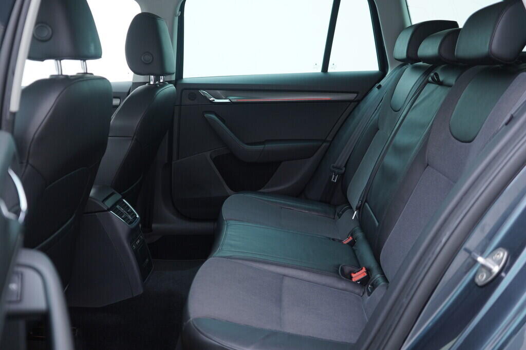 OV190V09392_39.webp_OCTAVIA Style 2.0 TDI 110 kW manuál