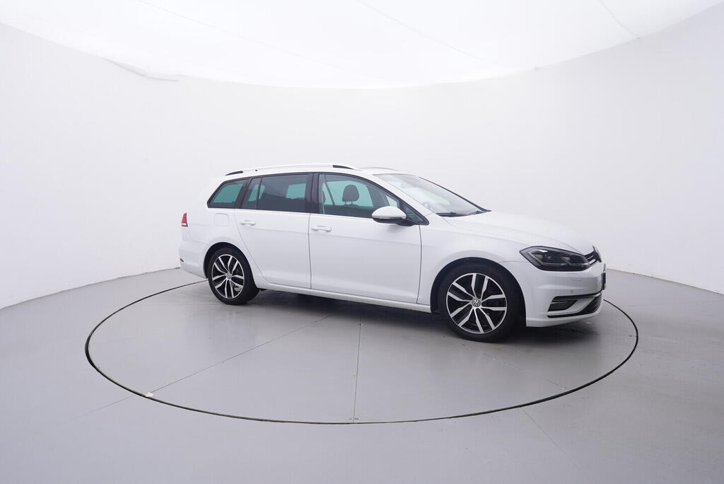 OV190V09393_16.webp_GOLF VARIANT Highline 1.5 TSI 110 kW automat