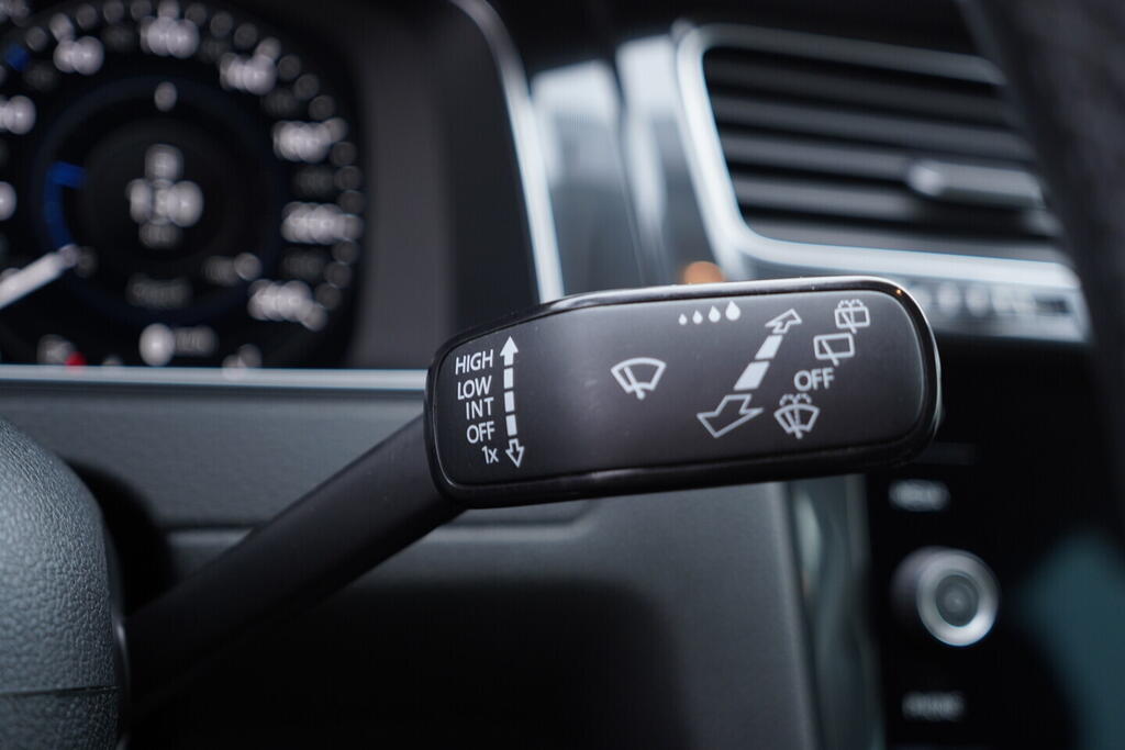 OV190V09394_24.webp_GOLF VARIANT Comfortline 1.5 TSI 96 kW manuál