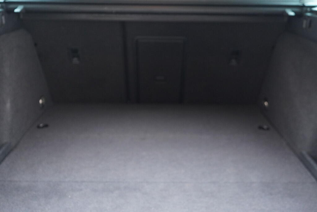 OV190V09394_36.webp_GOLF VARIANT Comfortline 1.5 TSI 96 kW manuál