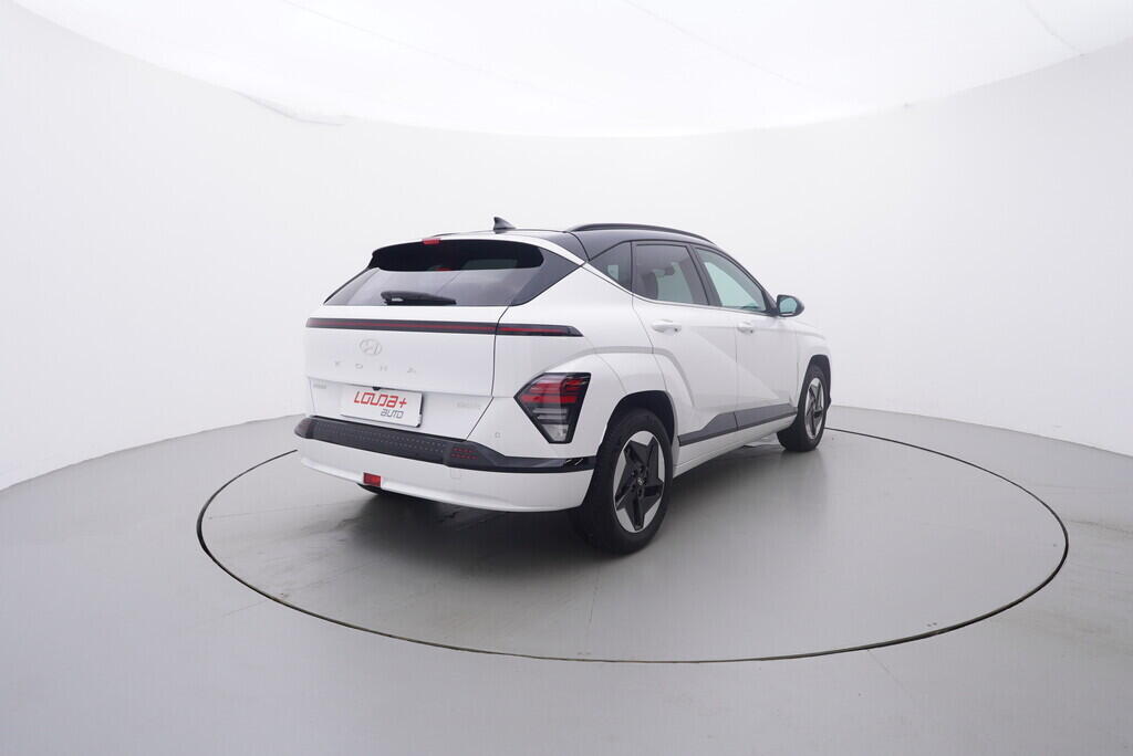 OV190V09396_14.webp_KONA    150 kW manuál, DPH