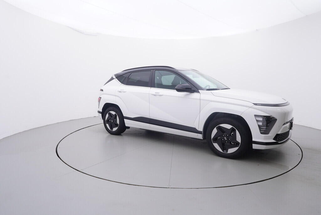 OV190V09396_16.webp_KONA    150 kW manuál, DPH