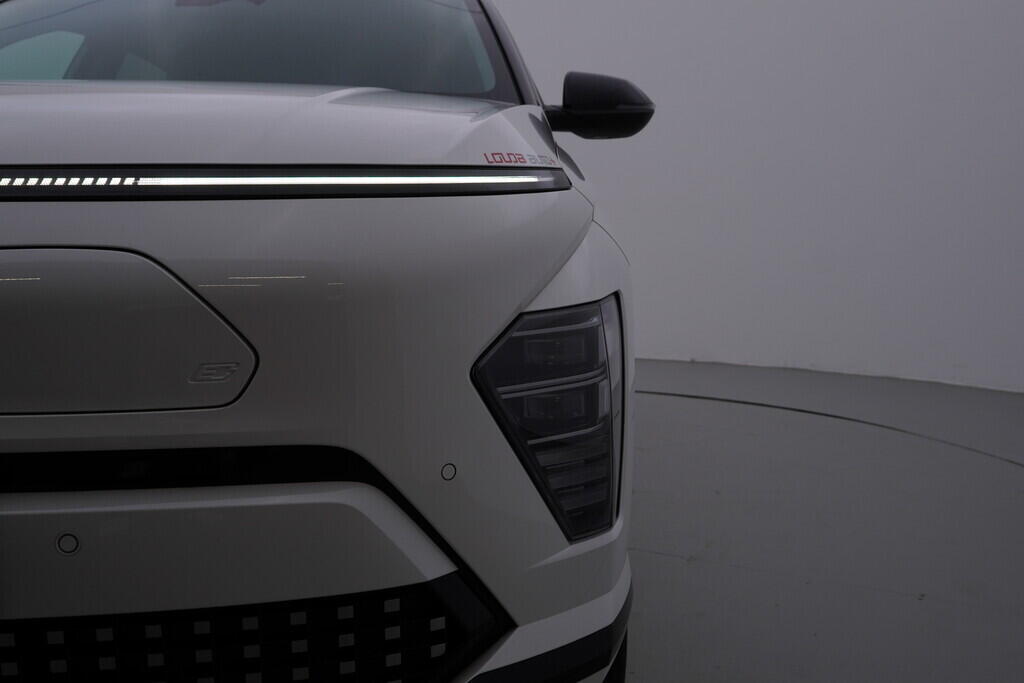 OV190V09396_40.webp_KONA    150 kW manuál, DPH