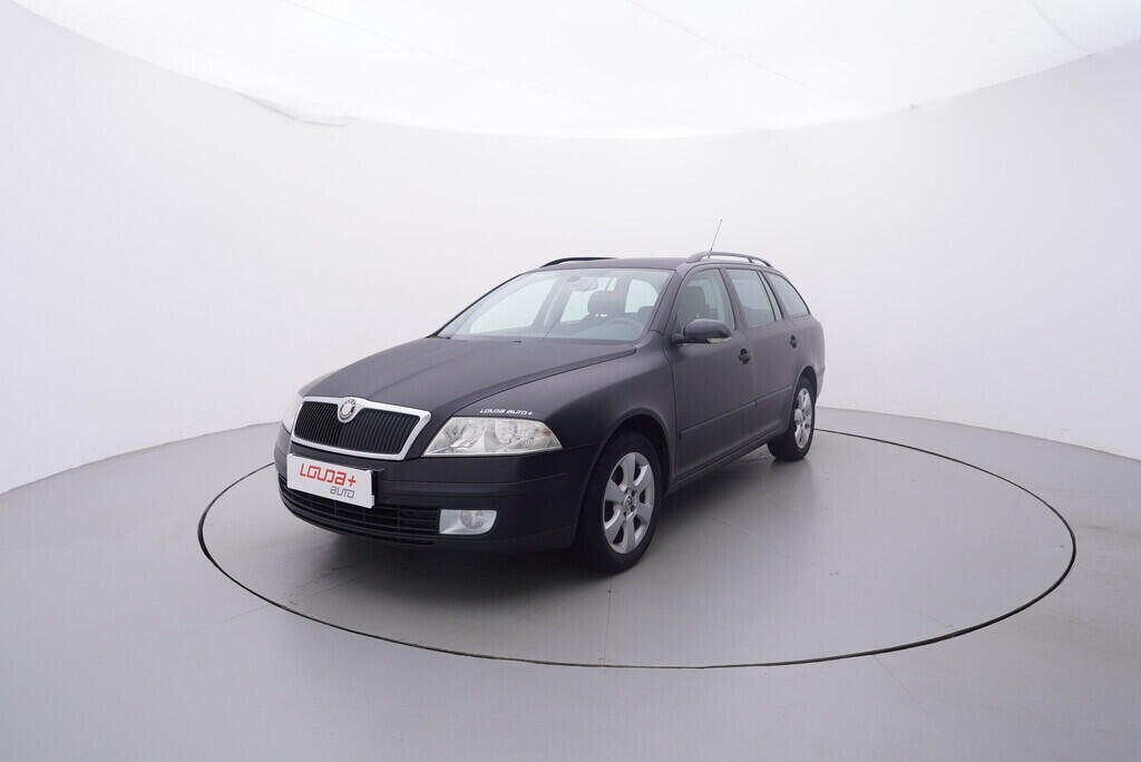 OV190V09397_10.webp_OCTAVIA Ambiente 1.9 TDI 77 kW manuál