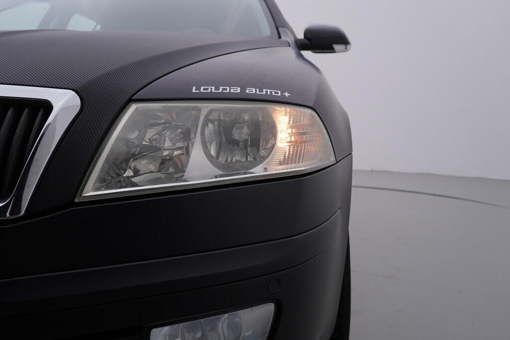 OV190V09397_36.webp_OCTAVIA Ambiente 1.9 TDI 77 kW manuál