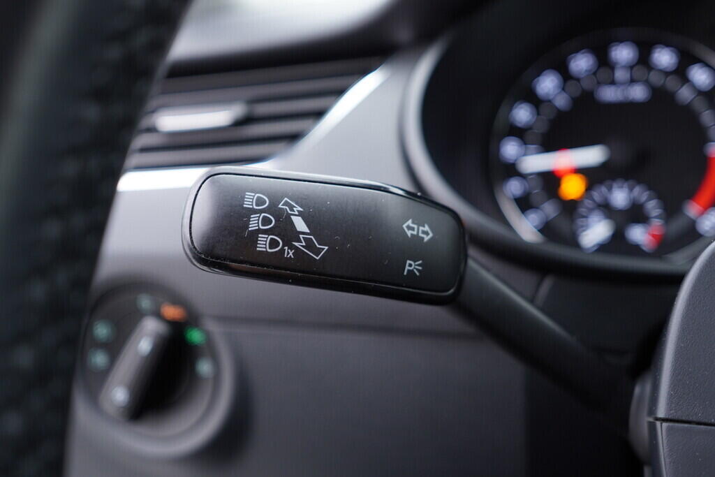 OV190V09398_25.webp_OCTAVIA Scout 2.0 TDI 135 kW automat