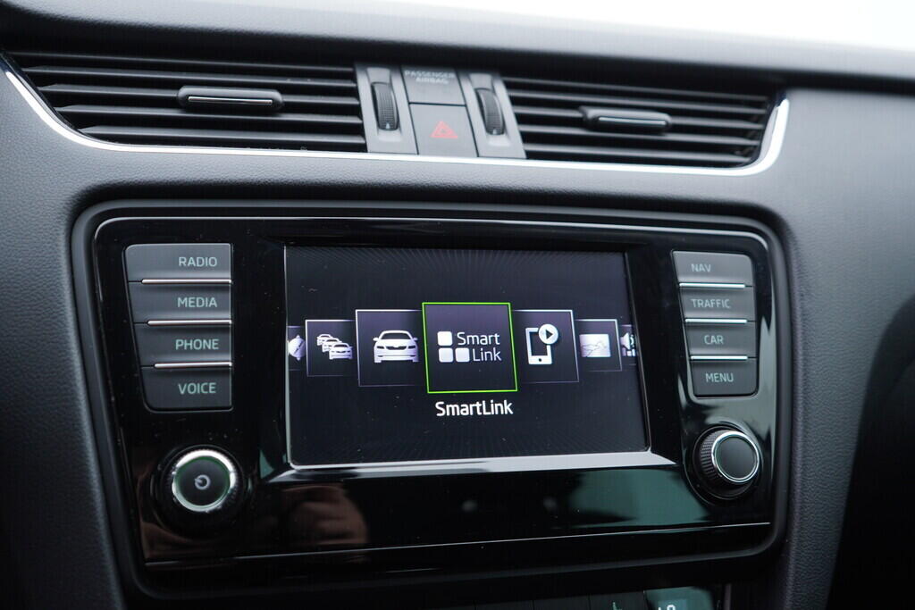 OV190V09398_30.webp_OCTAVIA Scout 2.0 TDI 135 kW automat