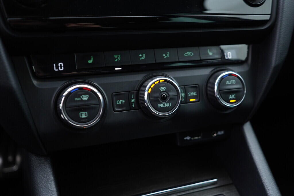 OV190V09398_34.webp_OCTAVIA Scout 2.0 TDI 135 kW automat