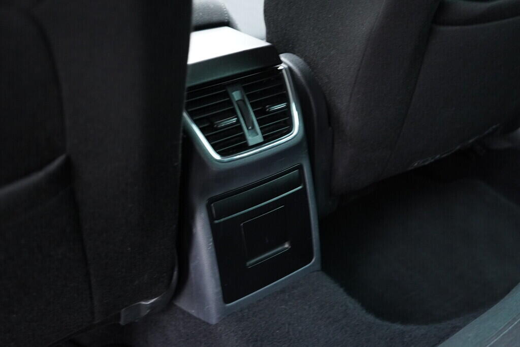 OV190V09398_37.webp_OCTAVIA Scout 2.0 TDI 135 kW automat