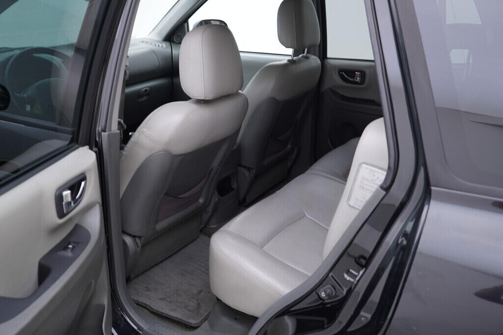 OV190V09402_30.webp_SANTA FE  2.0 Crdi 92 kW manuál