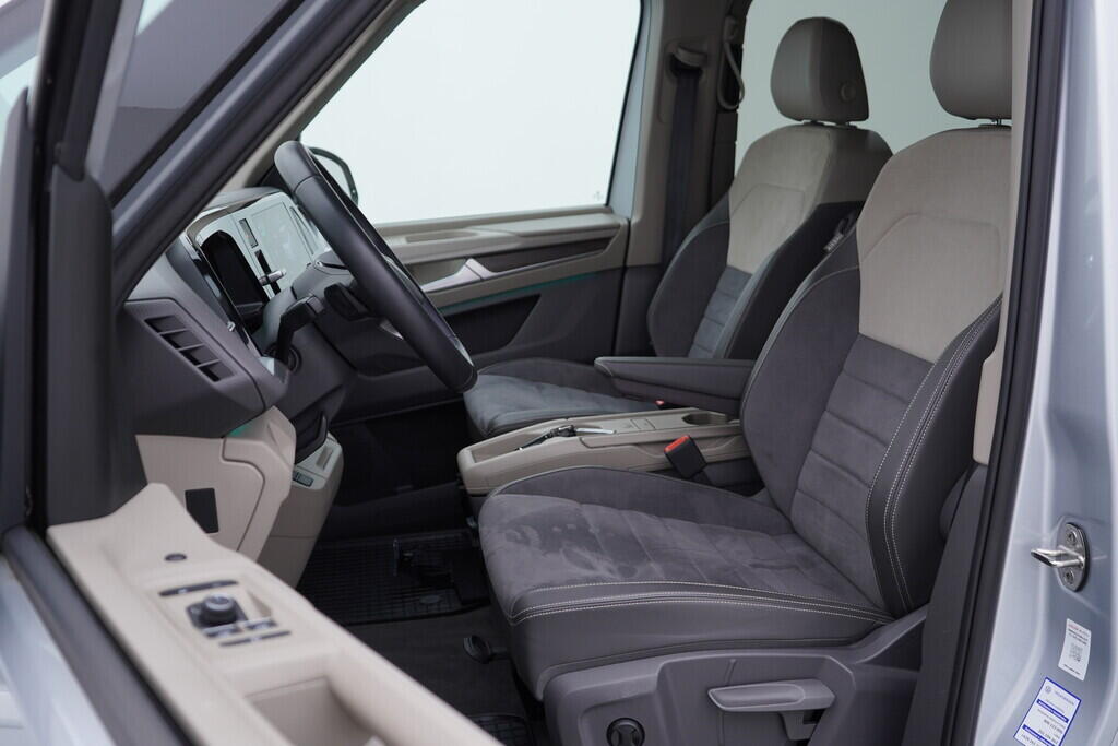 OV190V09403_22.webp_MULTIVAN Style 2.0 TDI 110 kW automat