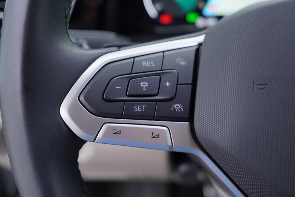 OV190V09403_25.webp_MULTIVAN Style 2.0 TDI 110 kW automat