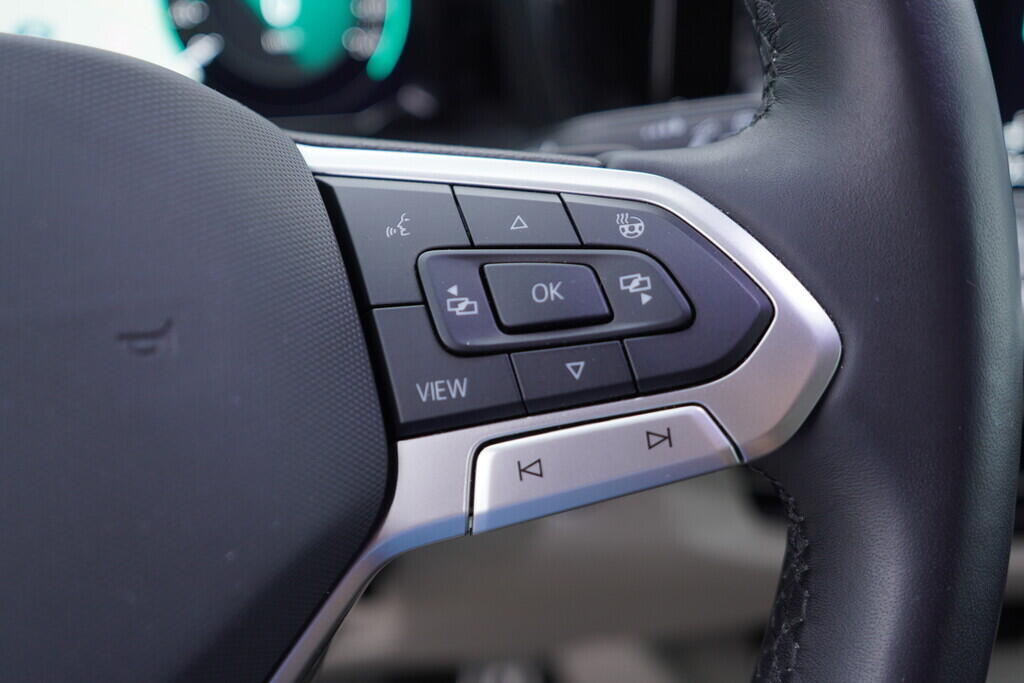 OV190V09403_26.webp_MULTIVAN Style 2.0 TDI 110 kW automat