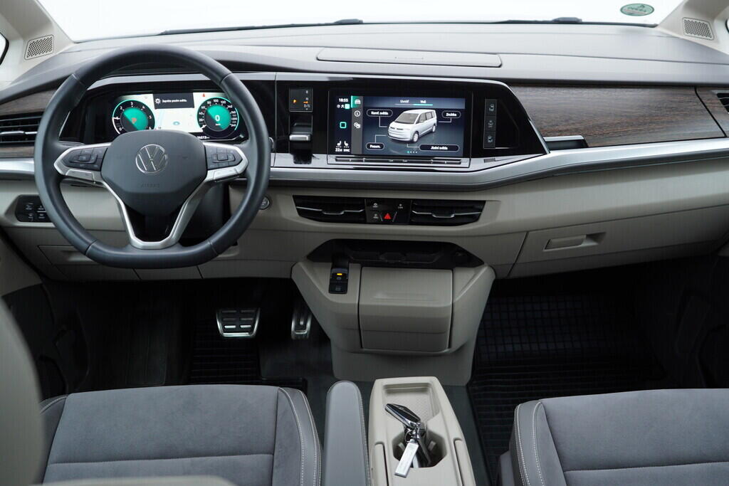 OV190V09403_28.webp_MULTIVAN Style 2.0 TDI 110 kW automat