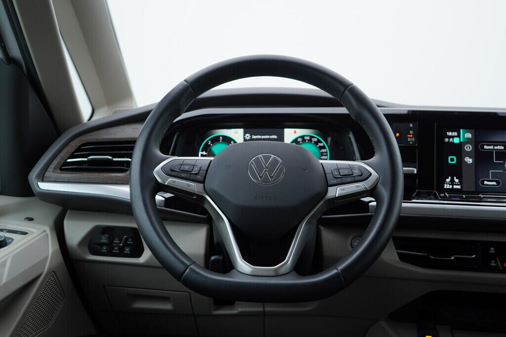 OV190V09403_29.webp_MULTIVAN Style 2.0 TDI 110 kW automat