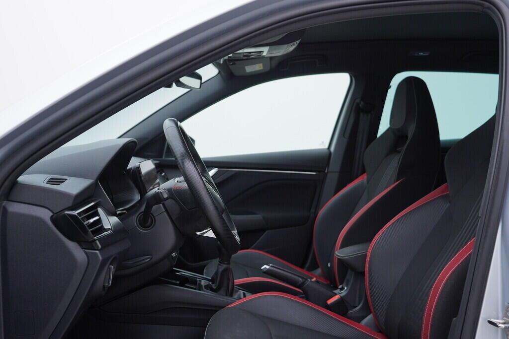 OV190V09405_22.webp_SCALA Monte Carlo 1.6 TDI 85 kW manuál