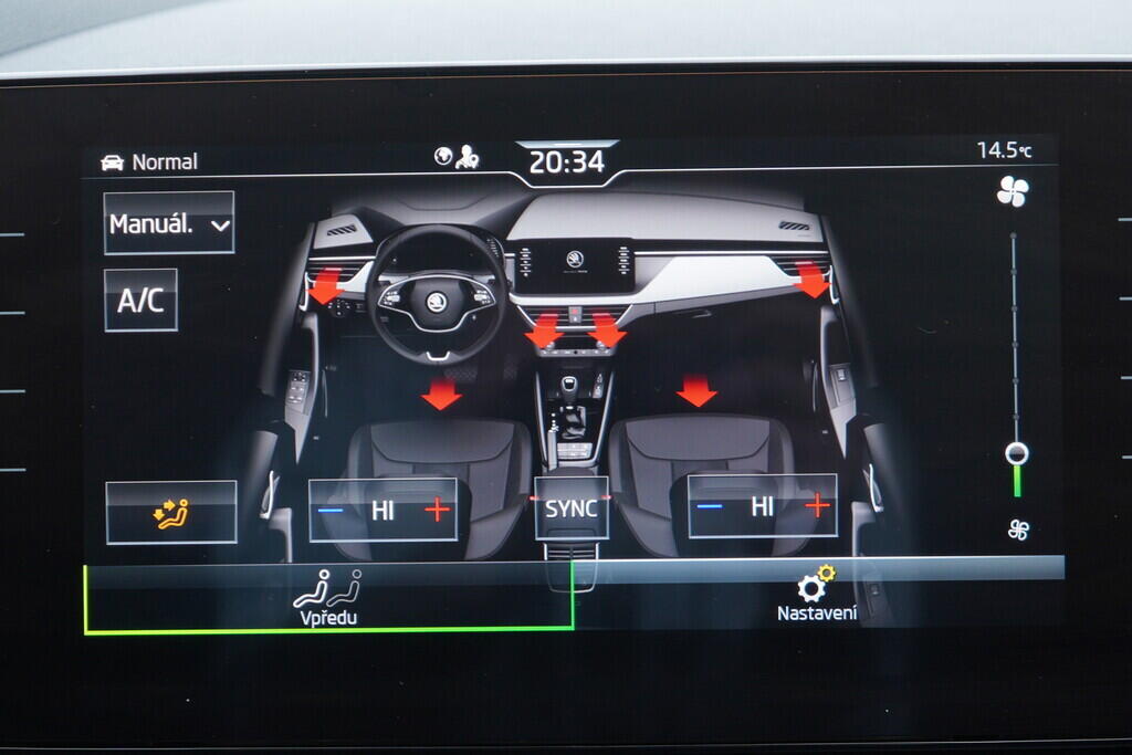 OV190V09405_32.webp_SCALA Monte Carlo 1.6 TDI 85 kW manuál