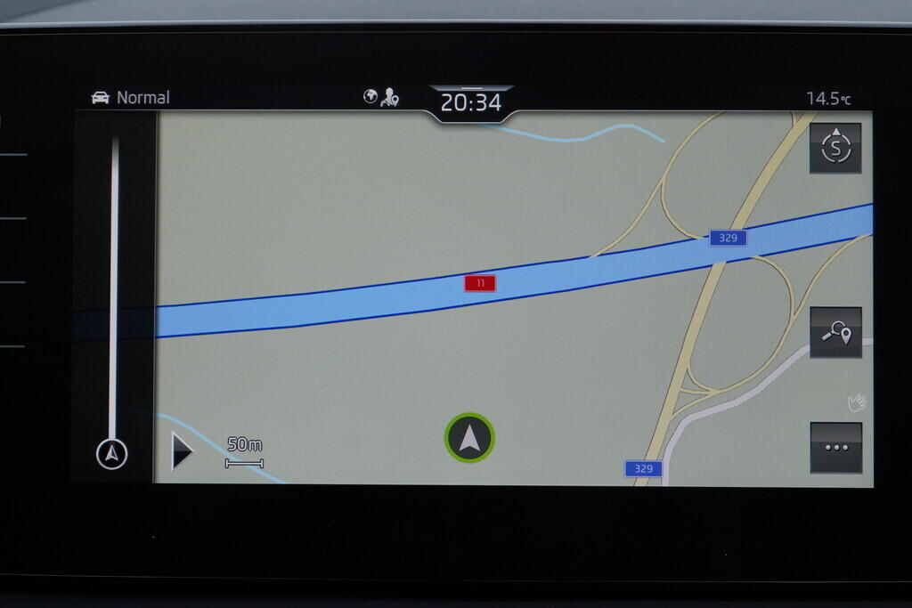 OV190V09405_33.webp_SCALA Monte Carlo 1.6 TDI 85 kW manuál