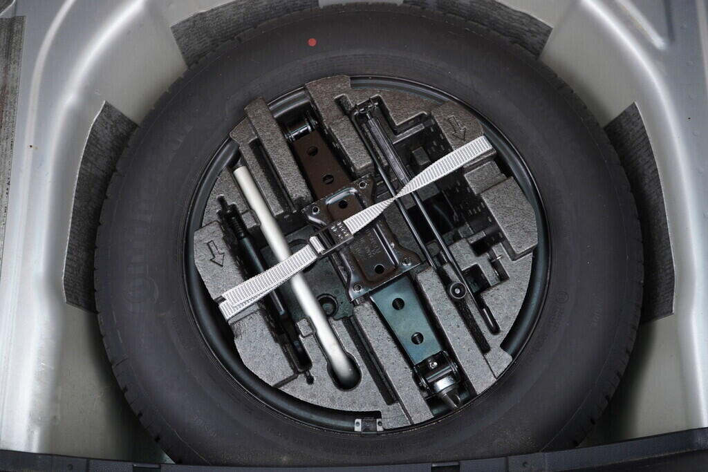 OV190V09405_41.webp_SCALA Monte Carlo 1.6 TDI 85 kW manuál