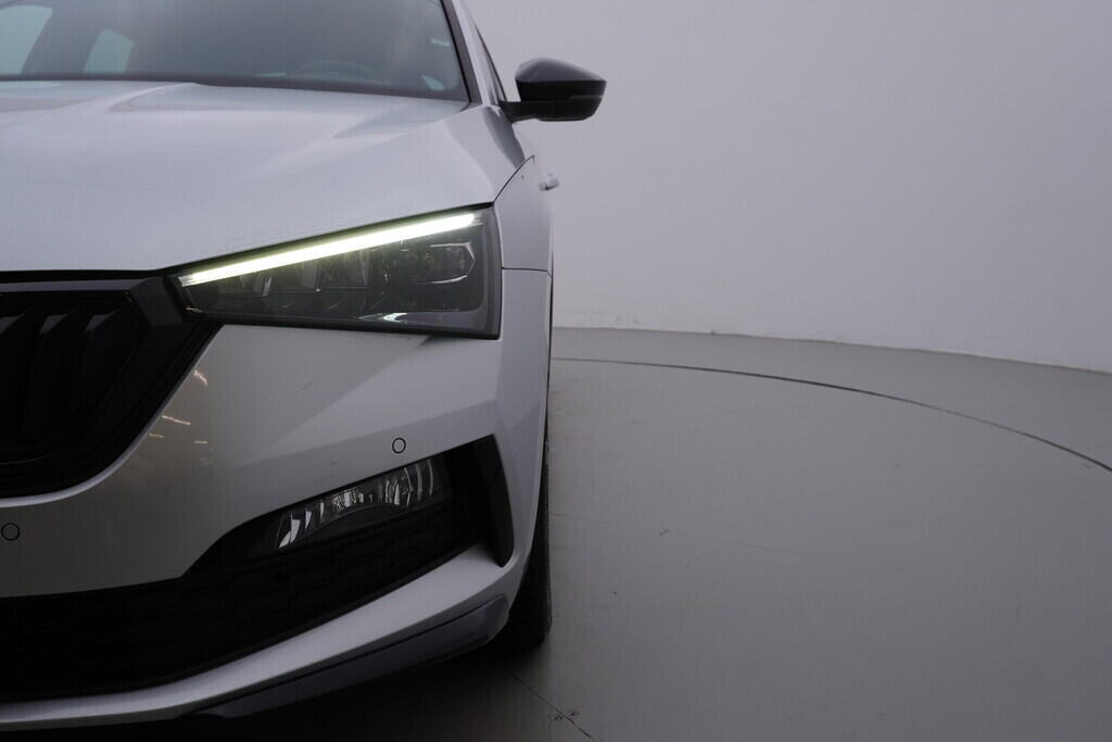 OV190V09405_45.webp_SCALA Monte Carlo 1.6 TDI 85 kW manuál