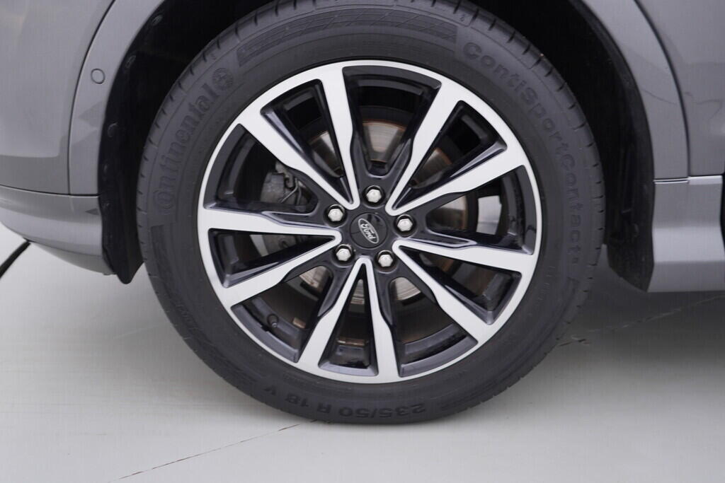 OV190V09406_39.webp_KUGA ST-line 1.5  110 kW manuál