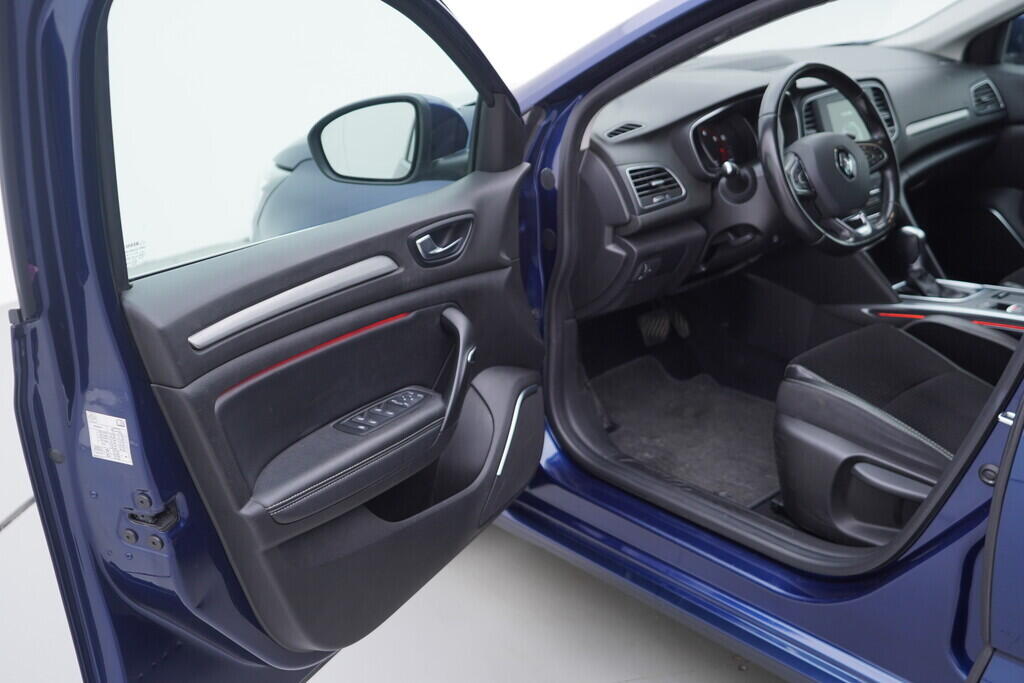 OV190V09407_18.webp_MÉGANE Intens 1.3  117 kW automat