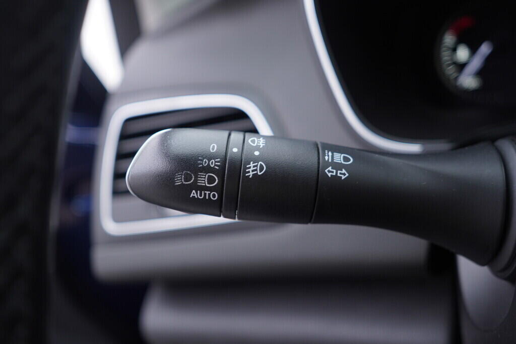 OV190V09407_27.webp_MÉGANE Intens 1.3  117 kW automat