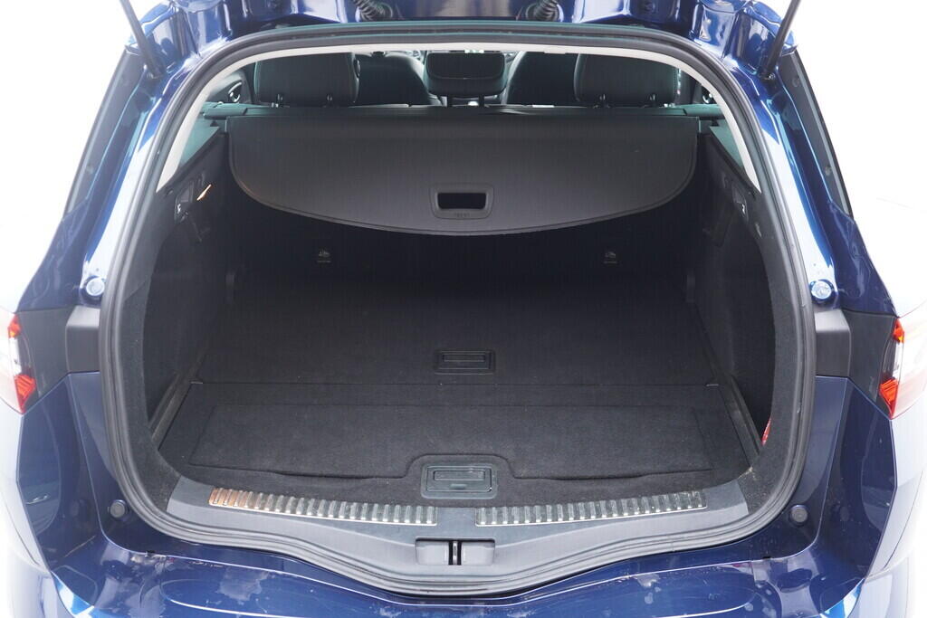 OV190V09407_34.webp_MÉGANE Intens 1.3  117 kW automat