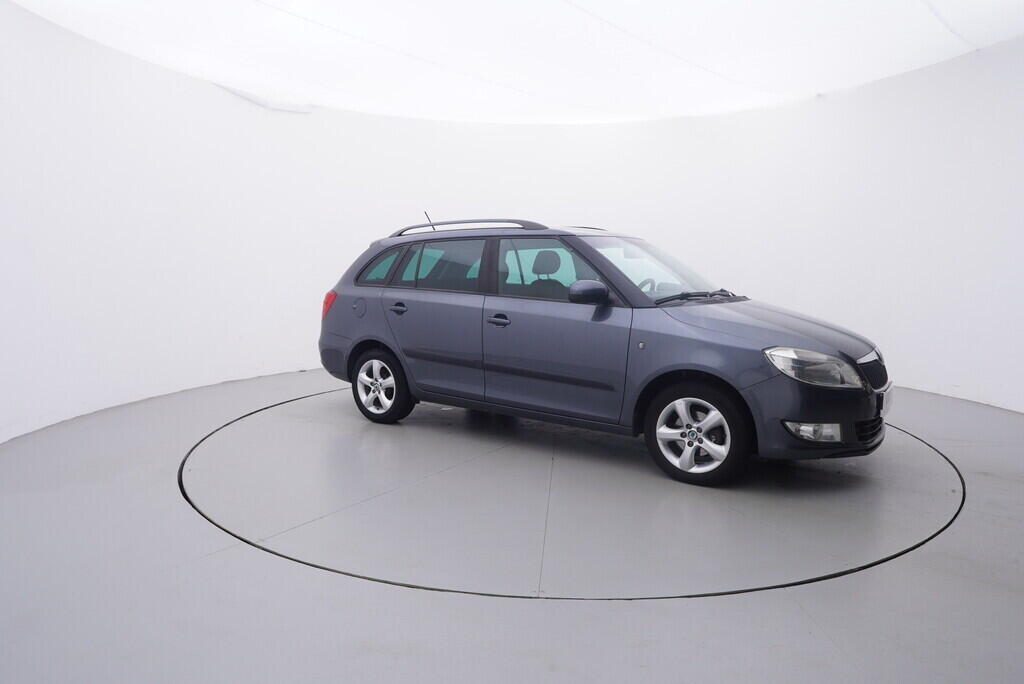 OV190V09408_16.webp_FABIA Ambition 1.2 TSI 63 kW manuál