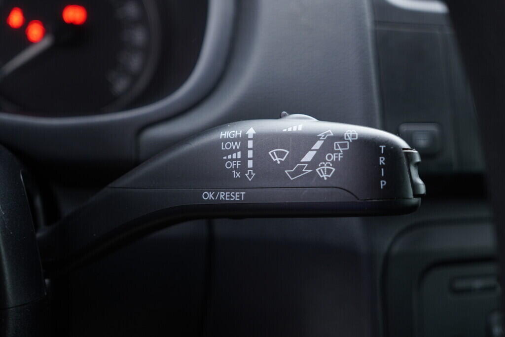 OV190V09408_25.webp_FABIA Ambition 1.2 TSI 63 kW manuál