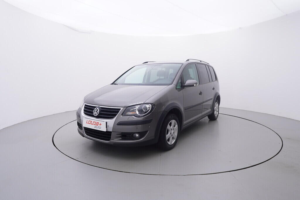 OV190V09409_10.webp_TOURAN  1.4 TSI 103 kW manuál