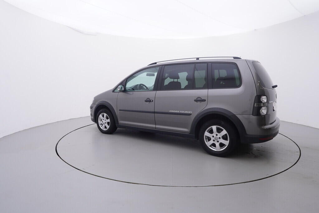 OV190V09409_12.webp_TOURAN  1.4 TSI 103 kW manuál