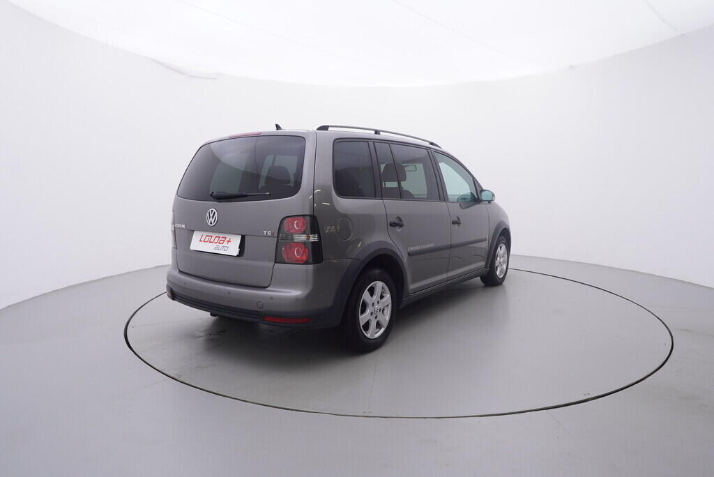 OV190V09409_14.webp_TOURAN  1.4 TSI 103 kW manuál