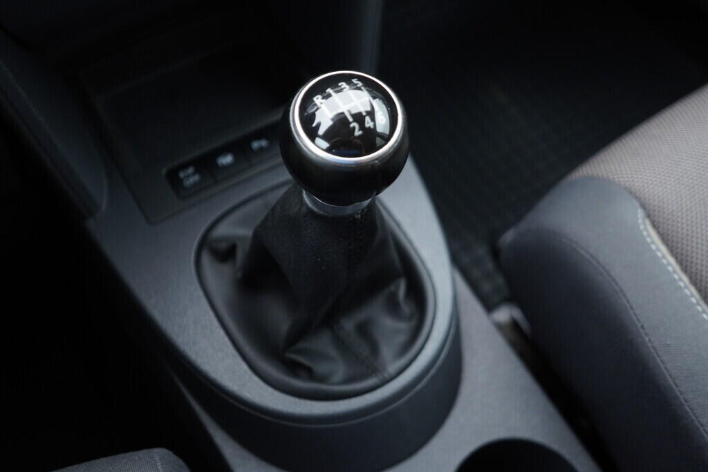 OV190V09409_33.webp_TOURAN  1.4 TSI 103 kW manuál