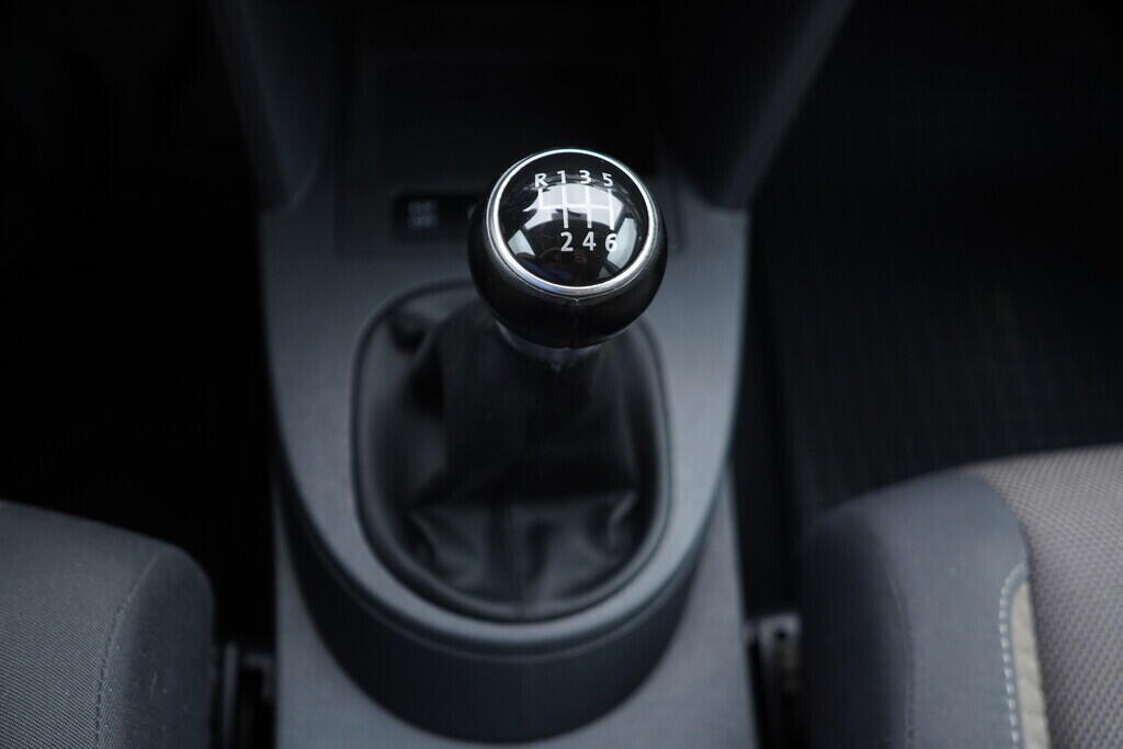 OV190V09409_34.webp_TOURAN  1.4 TSI 103 kW manuál