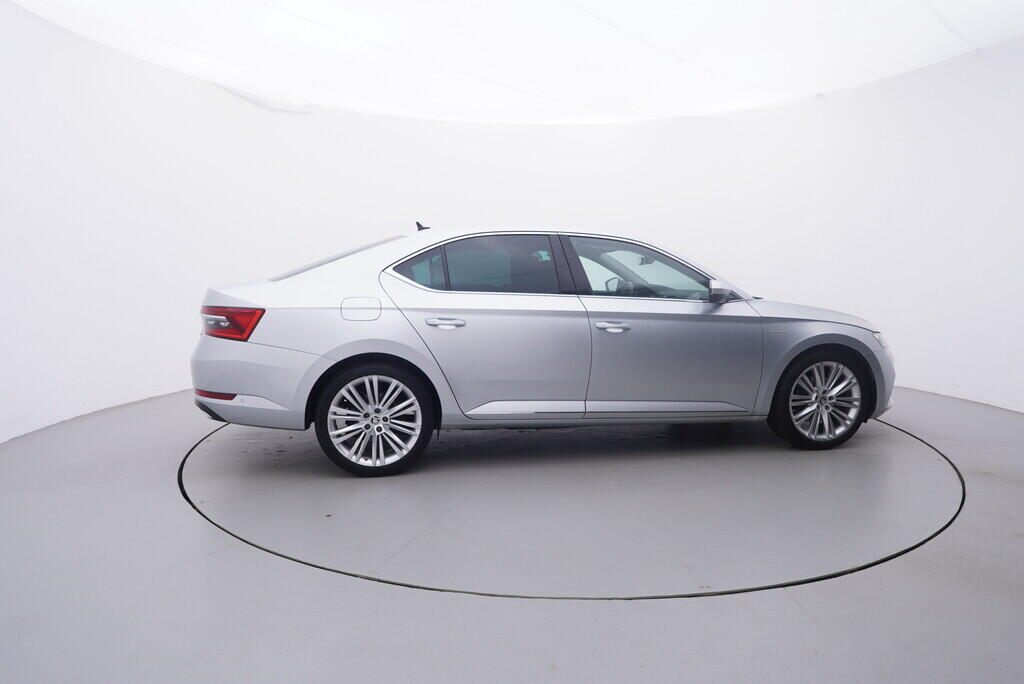 OV190V09411_15.webp_SUPERB L&K 1.4 TSI 115 kW automat