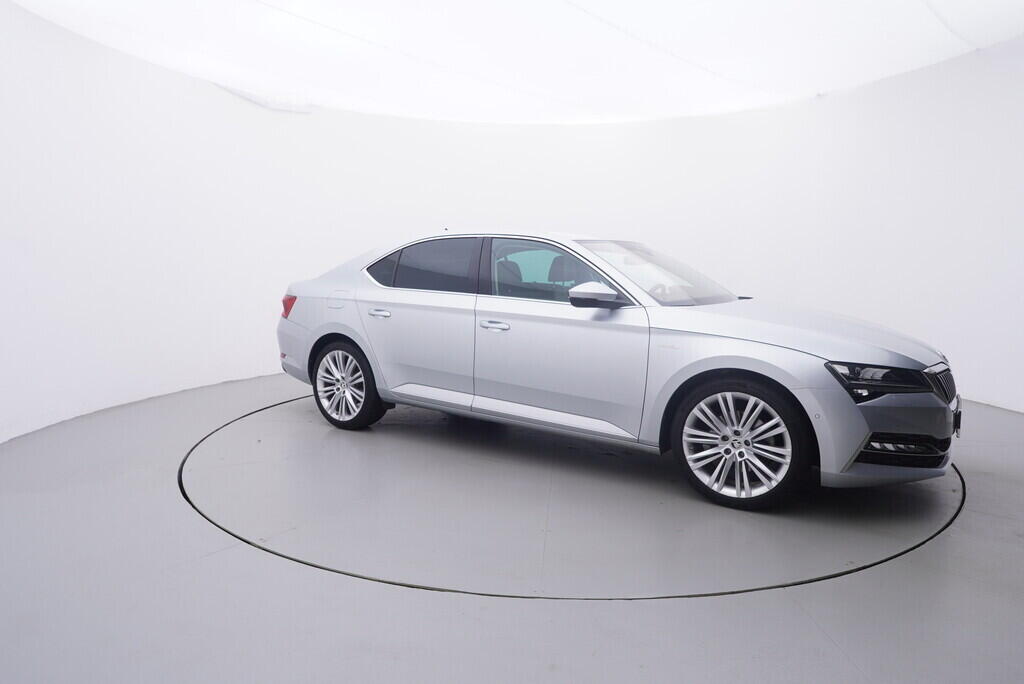 OV190V09411_16.webp_SUPERB L&K 1.4 TSI 115 kW automat