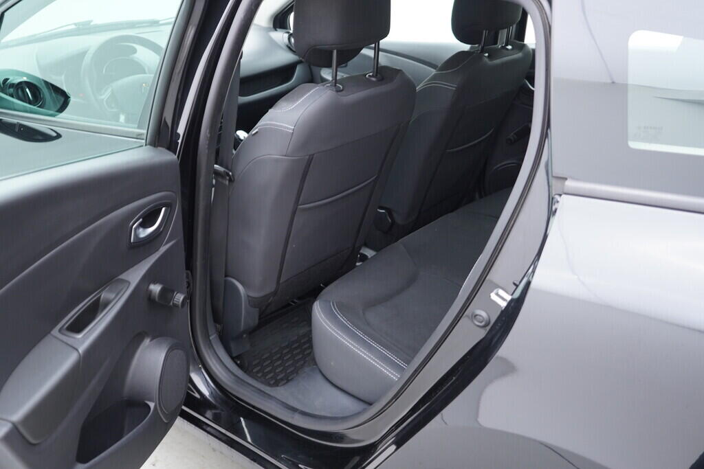 OV190V09413_32.webp_CLIO  1.1  54 kW manuál