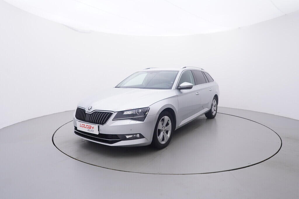 OV190V09414_10.webp_SUPERB Ambition 2.0 TDI 110 kW automat