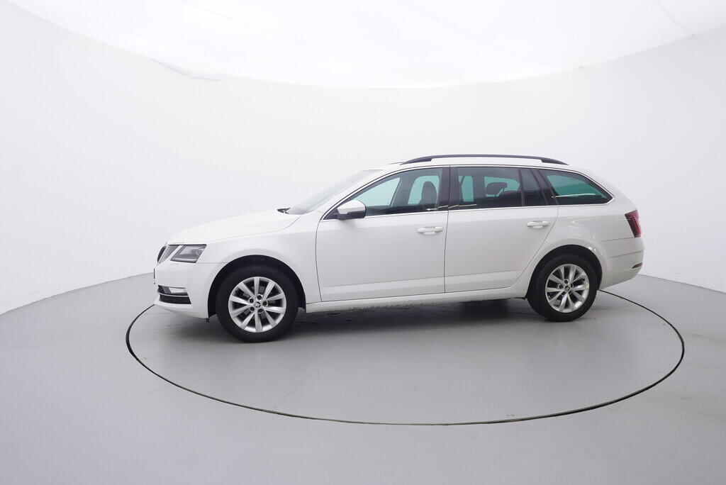 OV190V09416_11.webp_OCTAVIA Style 1.6 TDI 85 kW manuál