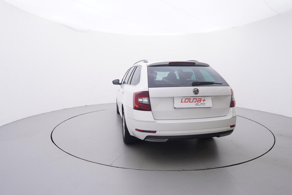 OV190V09416_13.webp_OCTAVIA Style 1.6 TDI 85 kW manuál