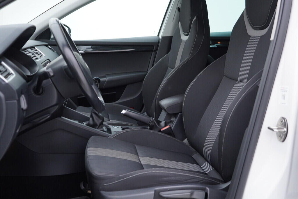 OV190V09416_22.webp_OCTAVIA Style 1.6 TDI 85 kW manuál